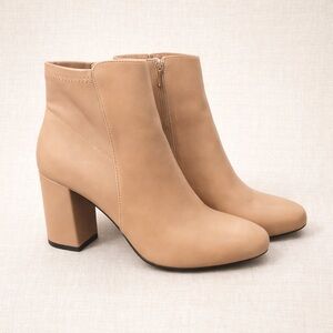 ✨ MIA Carla Nude Chunky Heel Booties Fall Essential Size 9